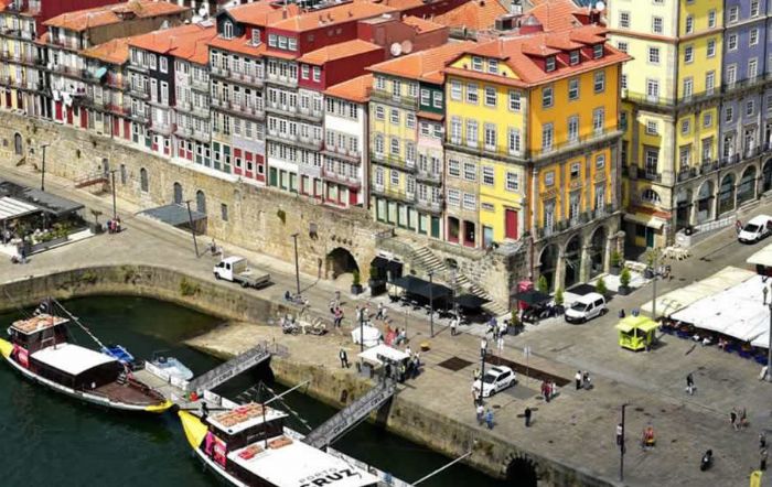 Pestana Vintage Porto, Lage im historischen Zentrum